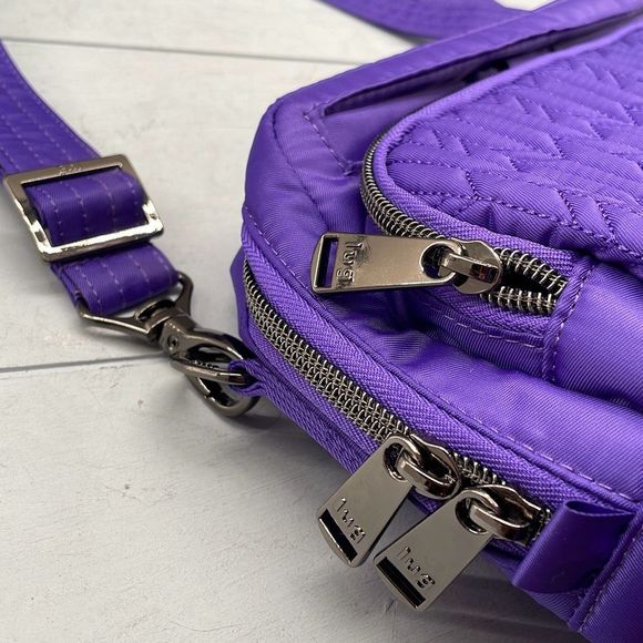 Lug Purple Crossbody Bag - Picture 3 of 10
